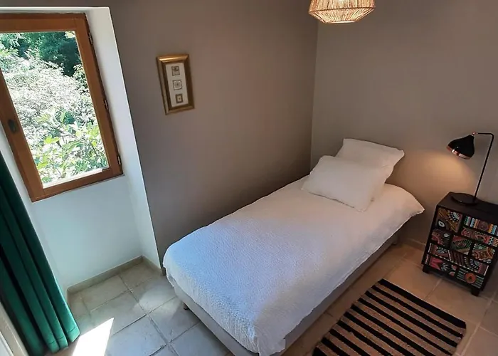 Dom wakacyjny De Moulin Bas *