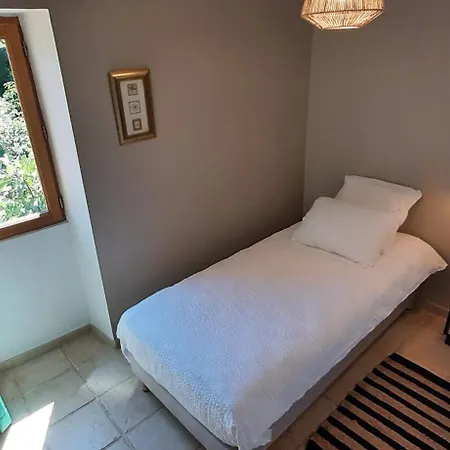 Сasa de vacaciones Maison Traditionnelle Avec Piscine *