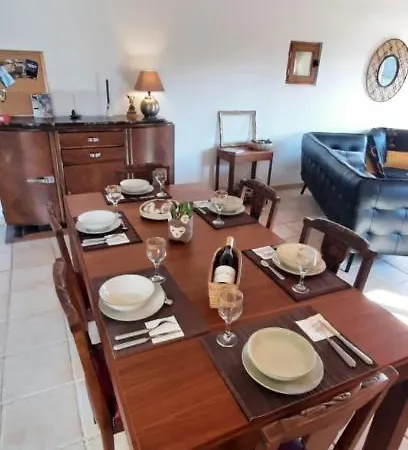 Maison Traditionnelle Avec Piscine Gourdon-en-quercy